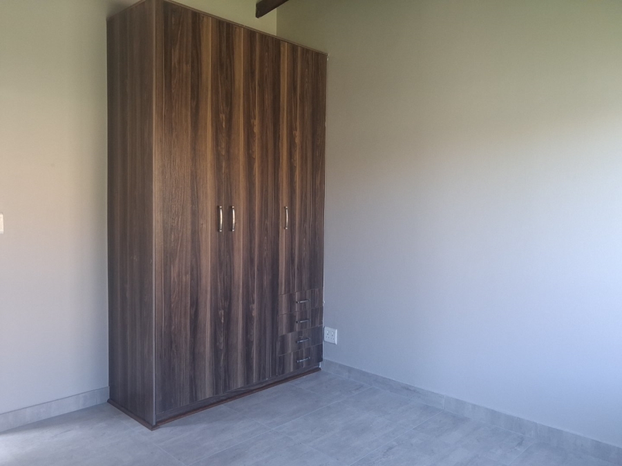 To Let 3 Bedroom Property for Rent in Hillside Free State